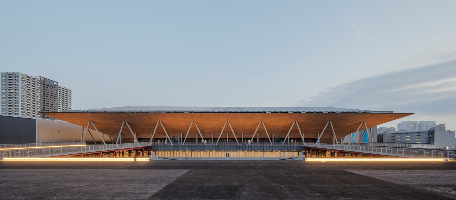 ARIAKE_GYMNASTICS_CENTRE02.jpg